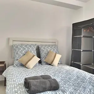 Apartment 1, Chatenay-Malabry